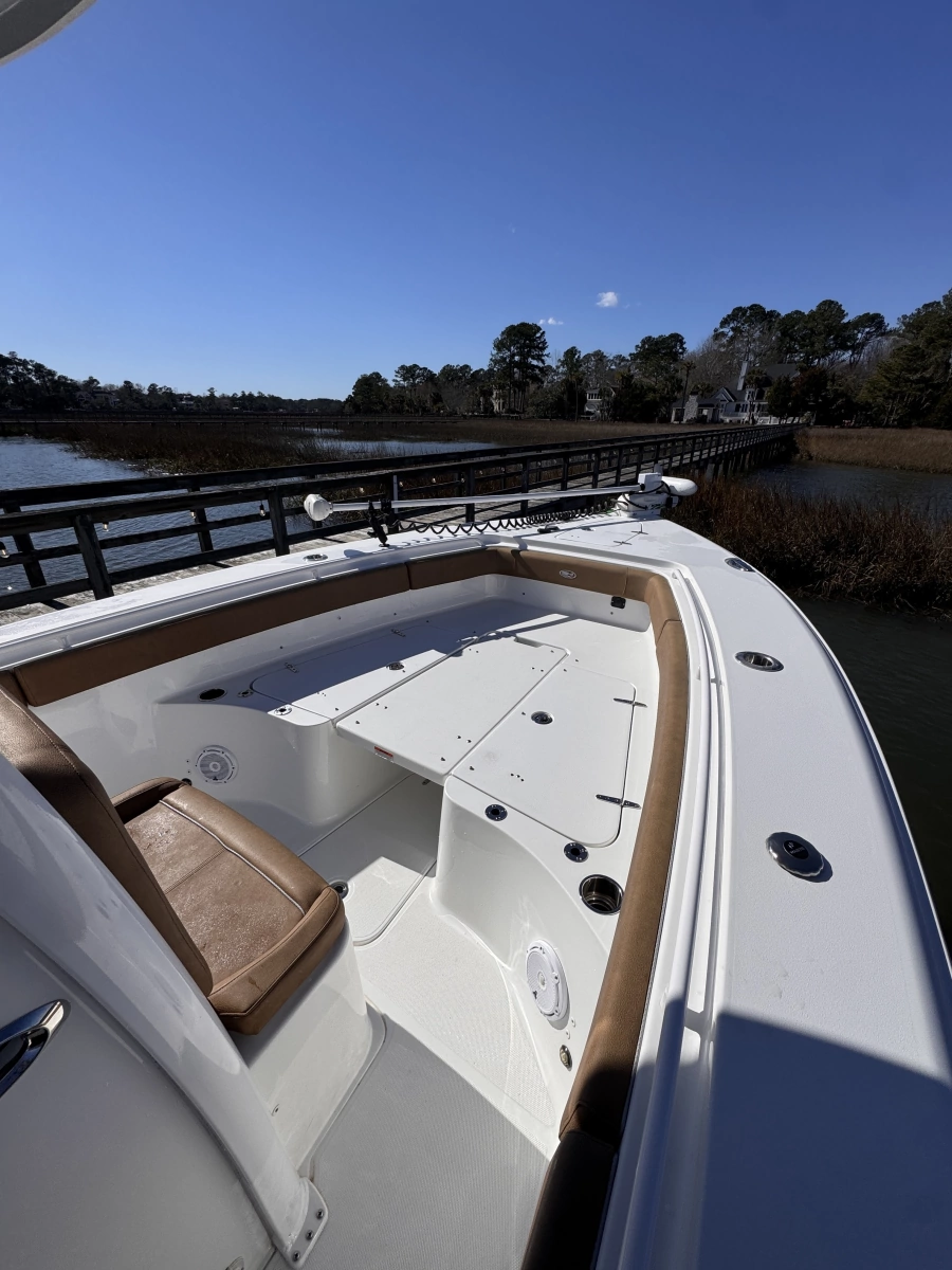 2023 Sea Hunt Gamefish 27FS