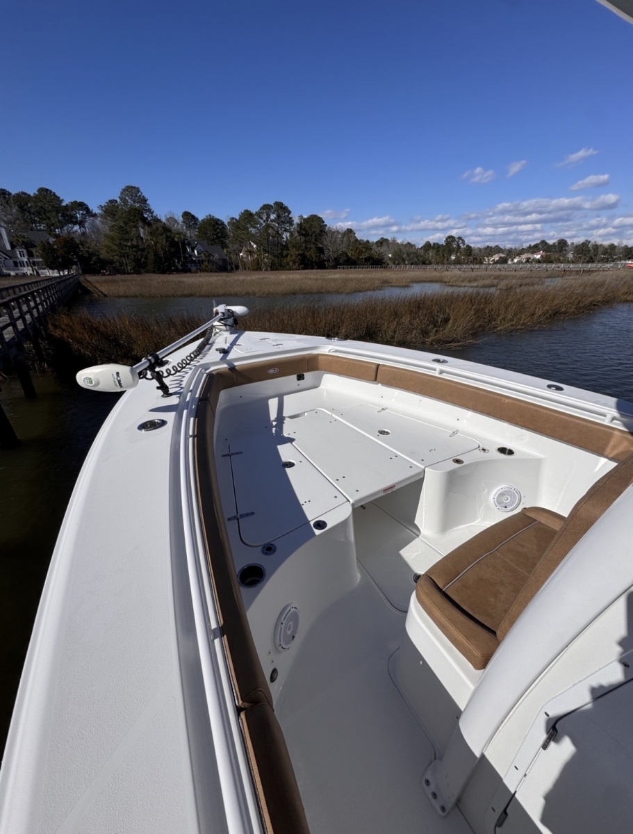 2023 Sea Hunt Gamefish 27FS