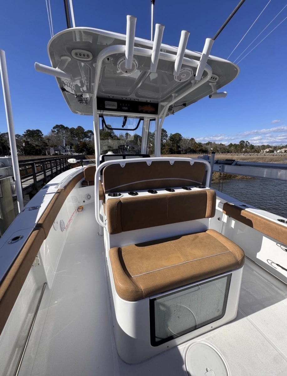 2023 Sea Hunt Gamefish 27FS
