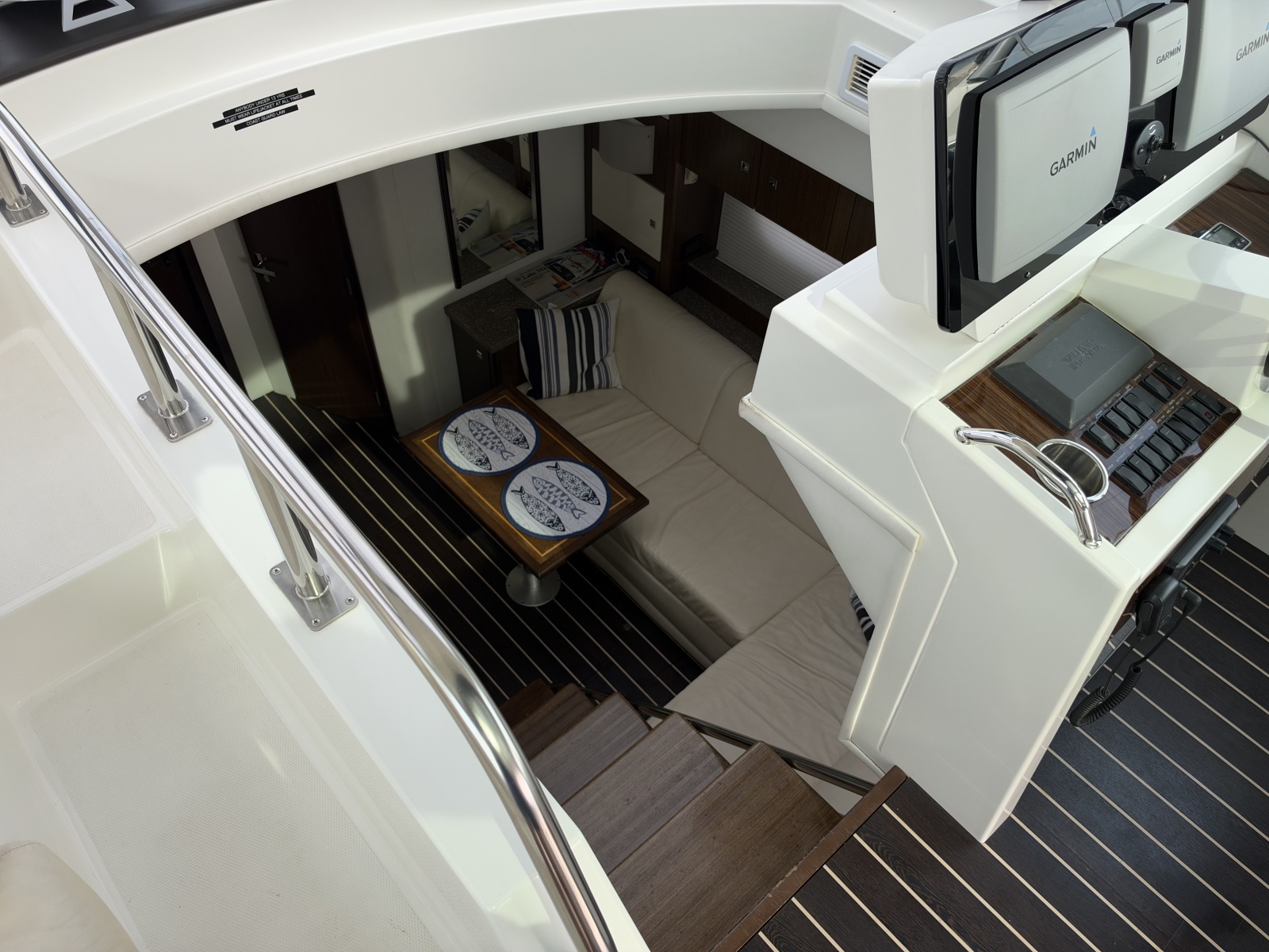 2011 Cruisers Yachts 48 Cantius — Andiamo