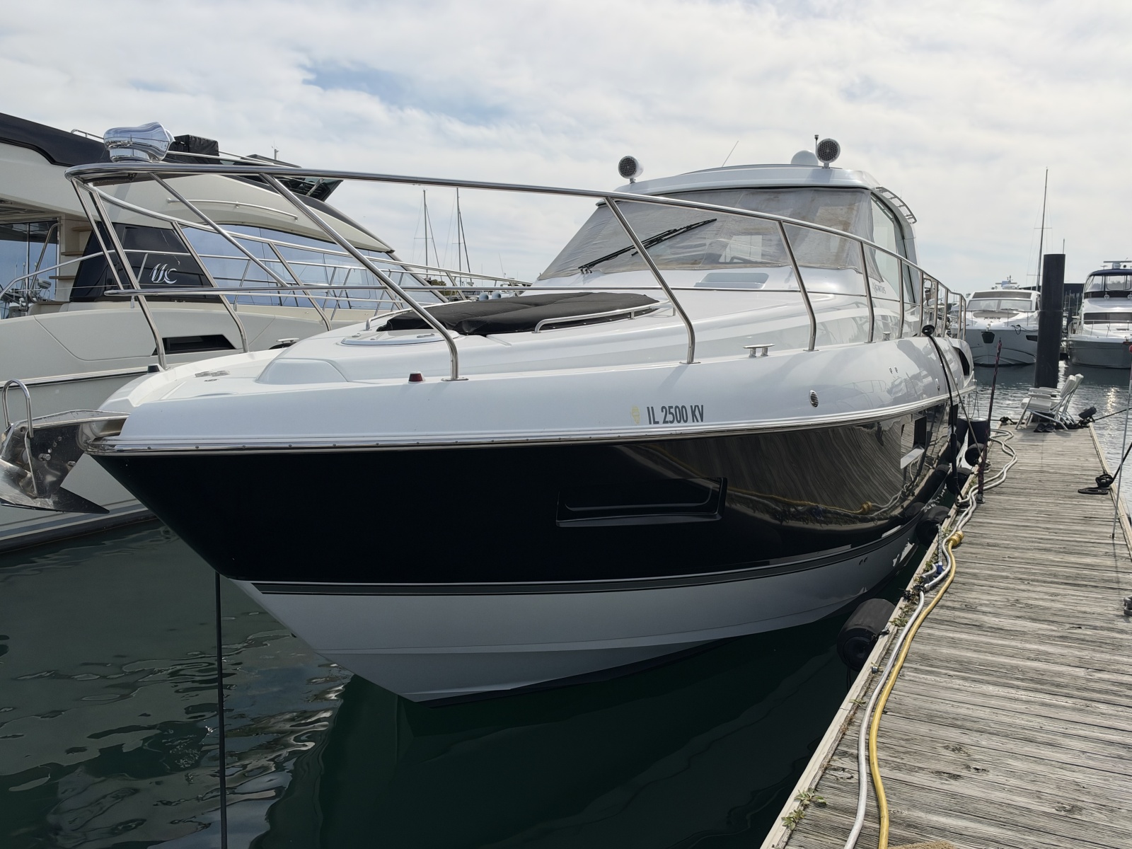 2011 Cruisers Yachts 48 Cantius — Andiamo