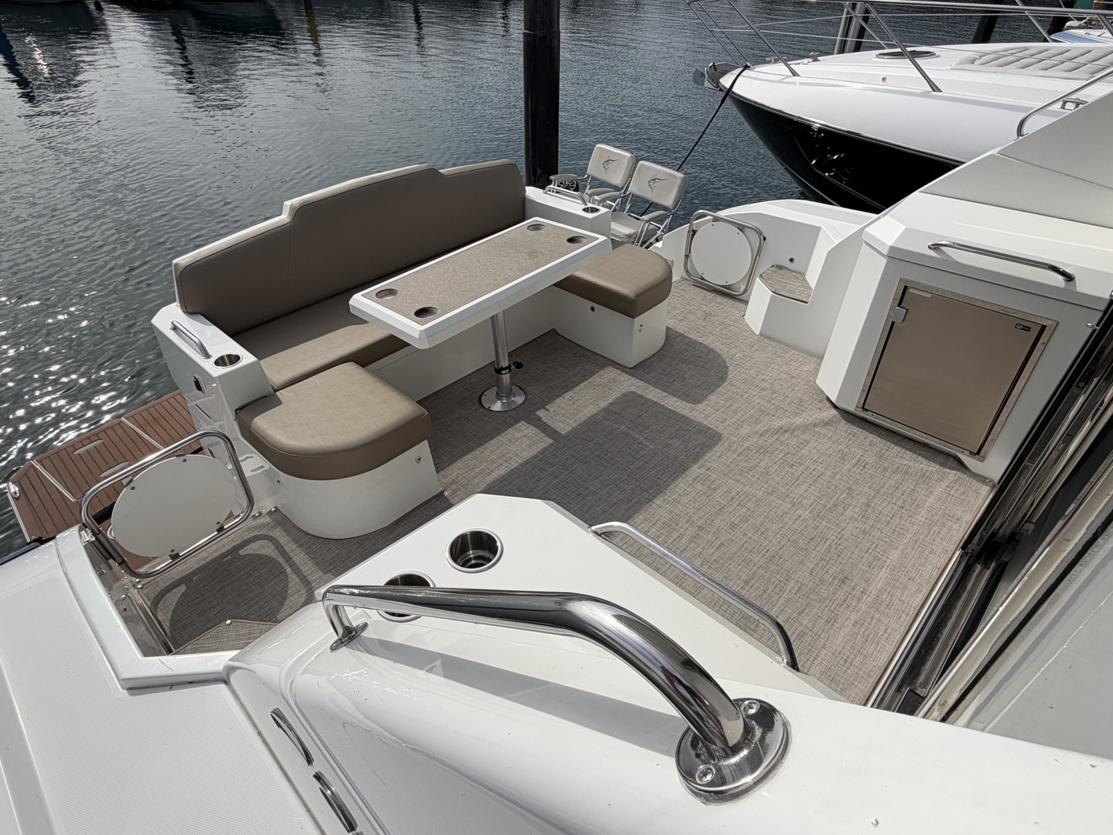 2011 Cruisers Yachts 48 Cantius — Andiamo