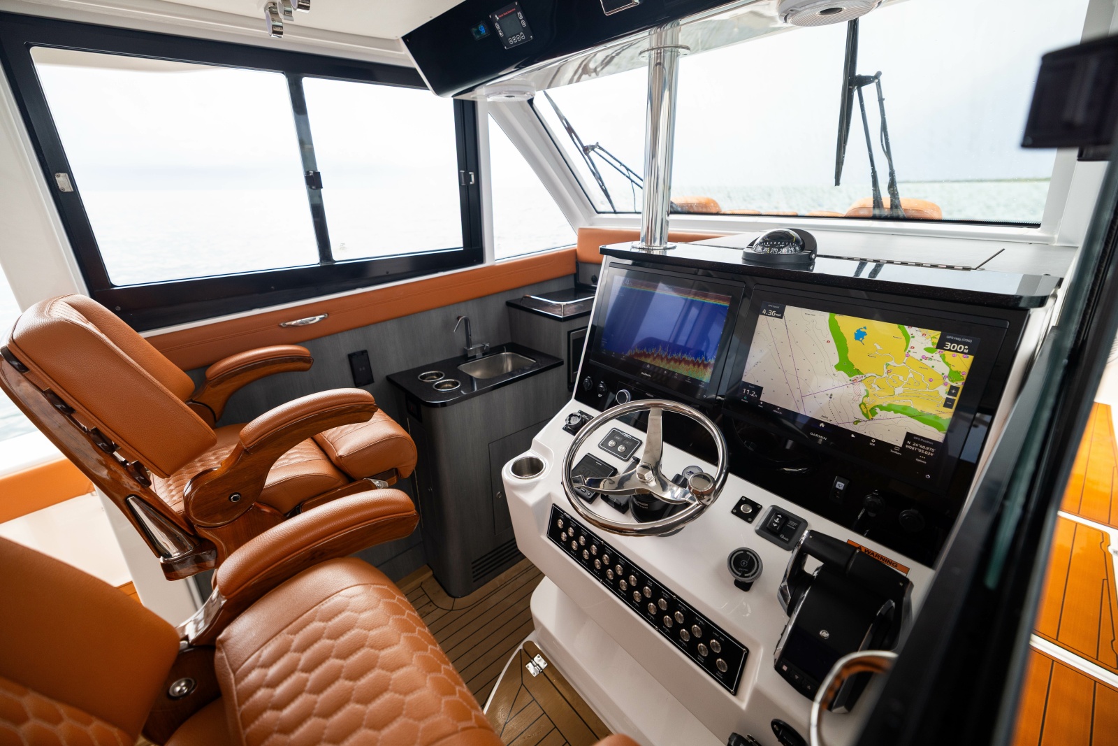 2024 Invincible Pilothouse