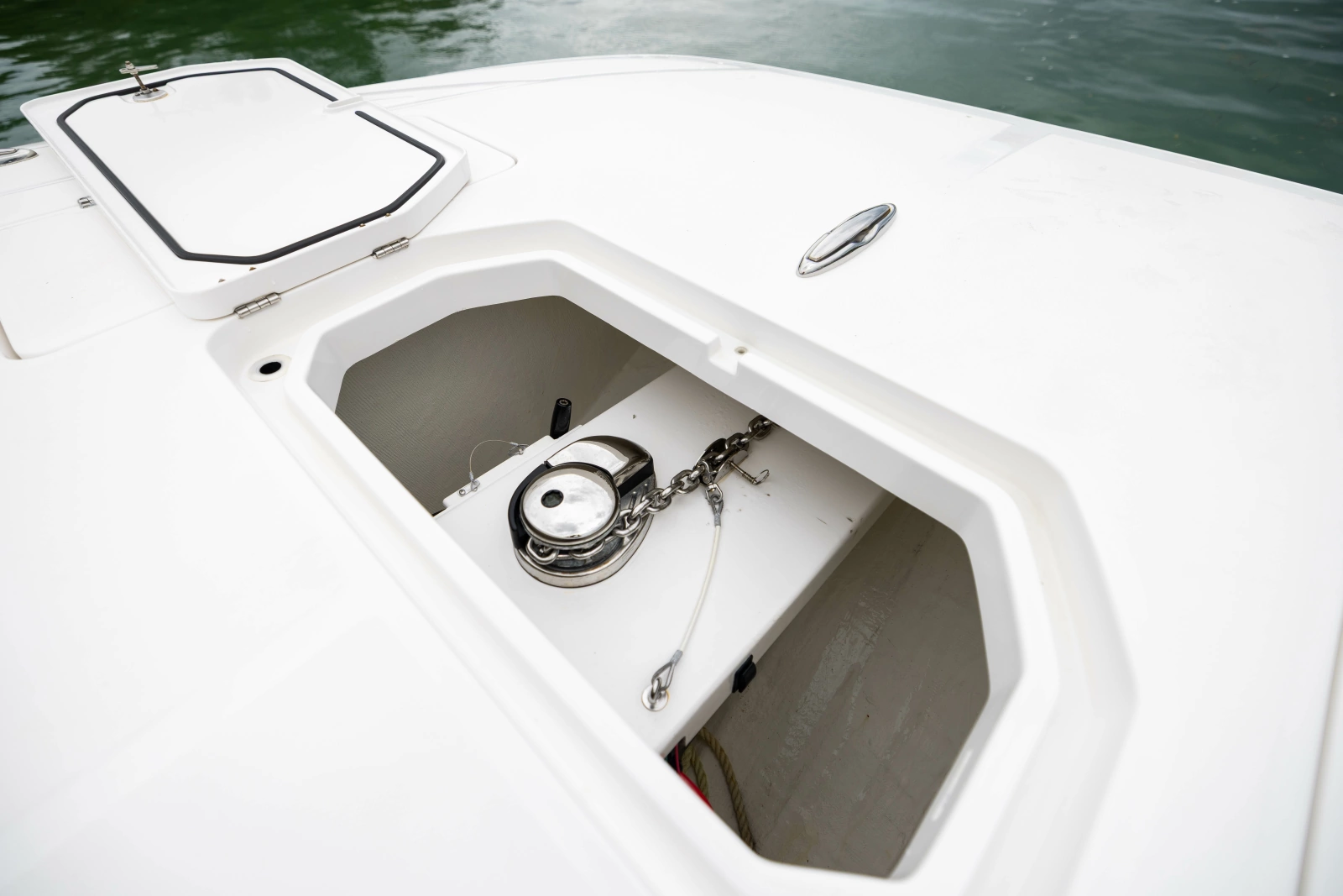 2024 Invincible Pilothouse