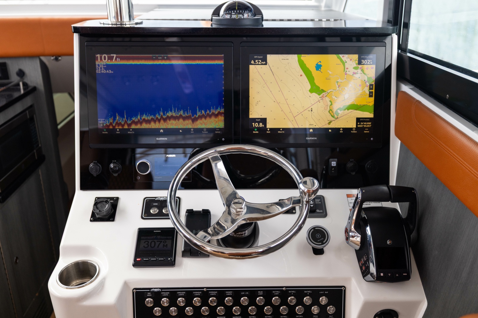 2024 Invincible Pilothouse