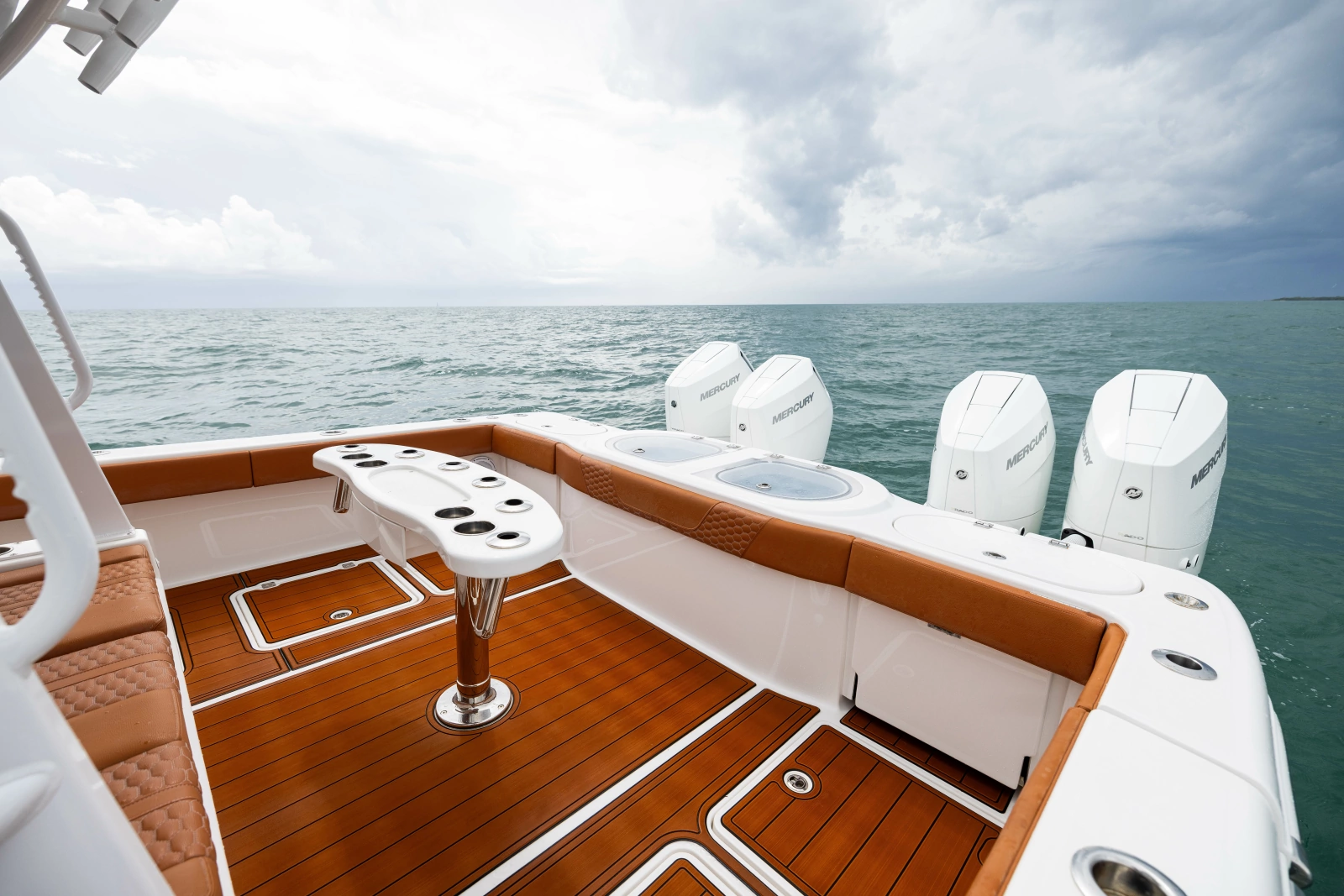 2024 Invincible Pilothouse