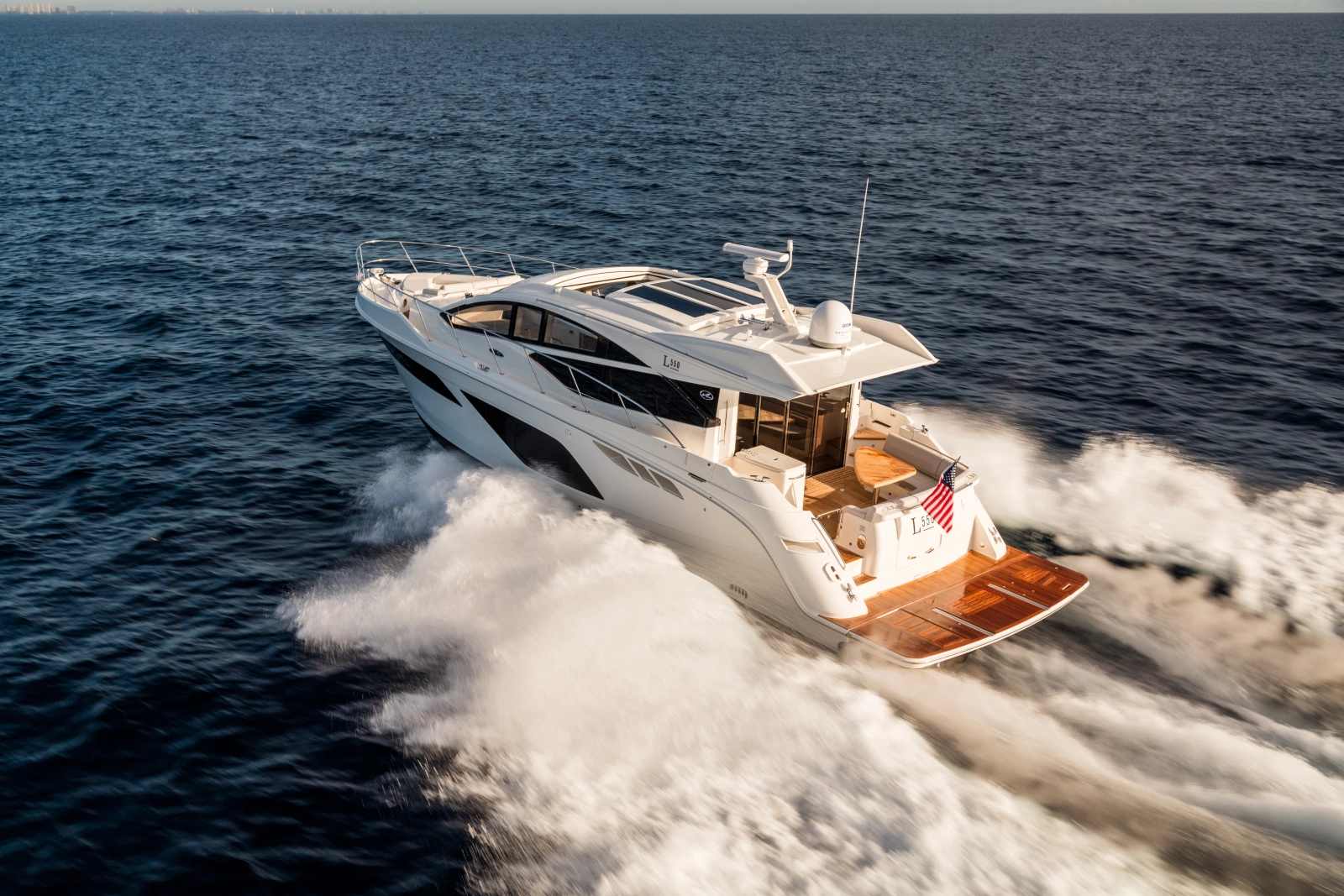 2018 Sea Ray L550