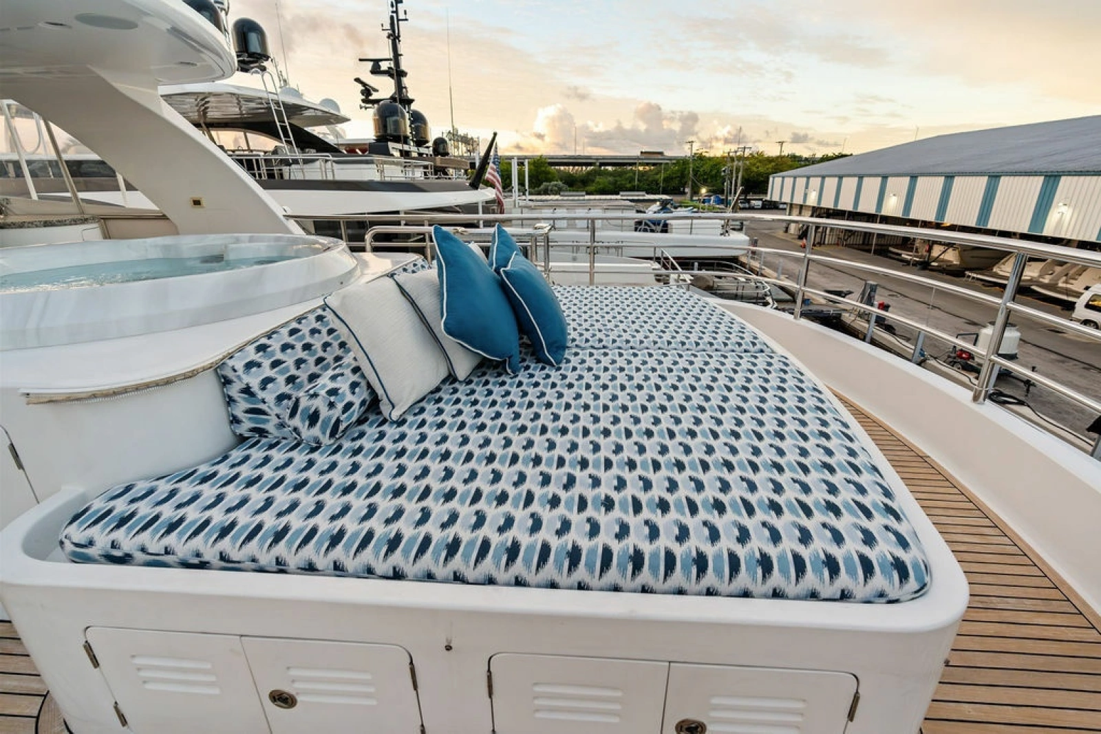 2017 Nordhavn 