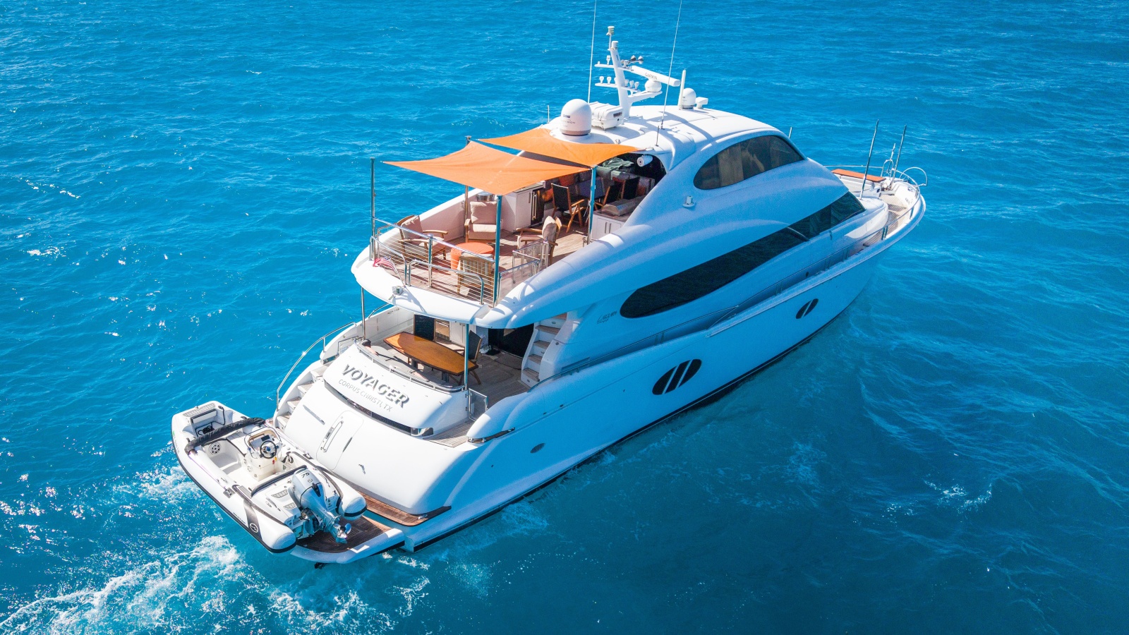 2006 Lazzara Yachts Skylounge — VOYAGER