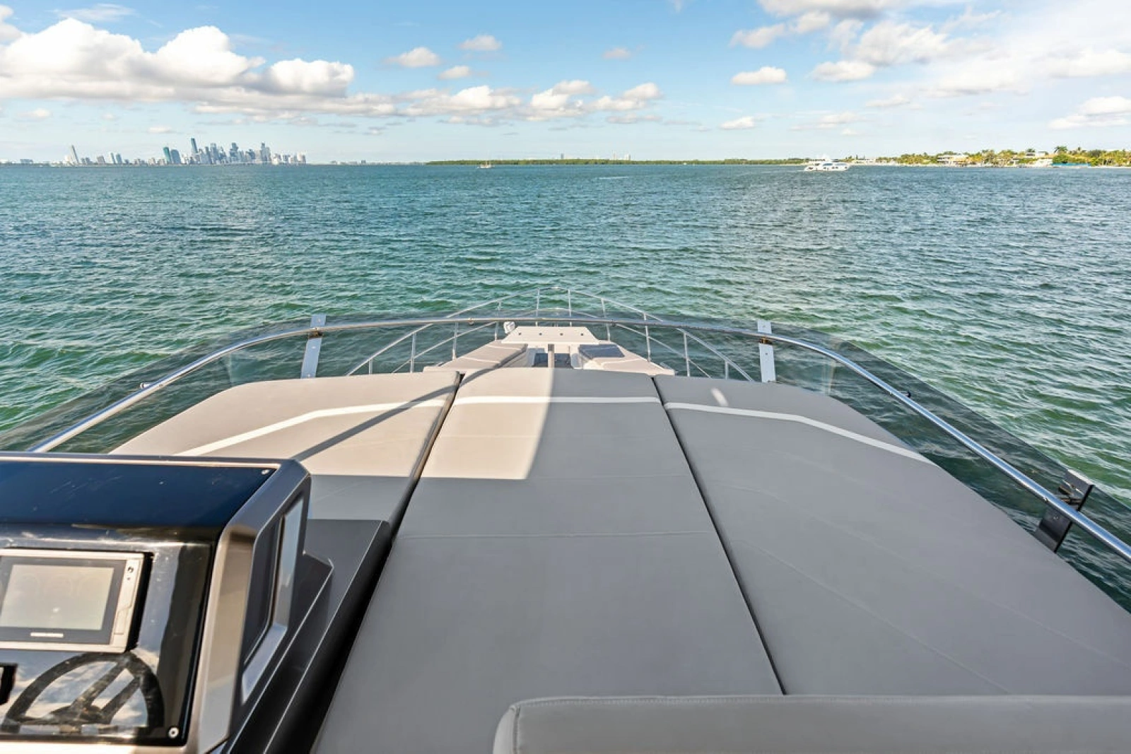 2021 Galeon 