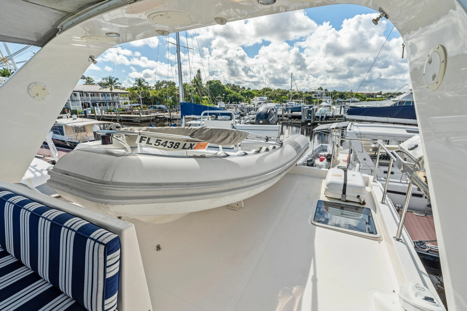 2001 Pacific Mariner 65