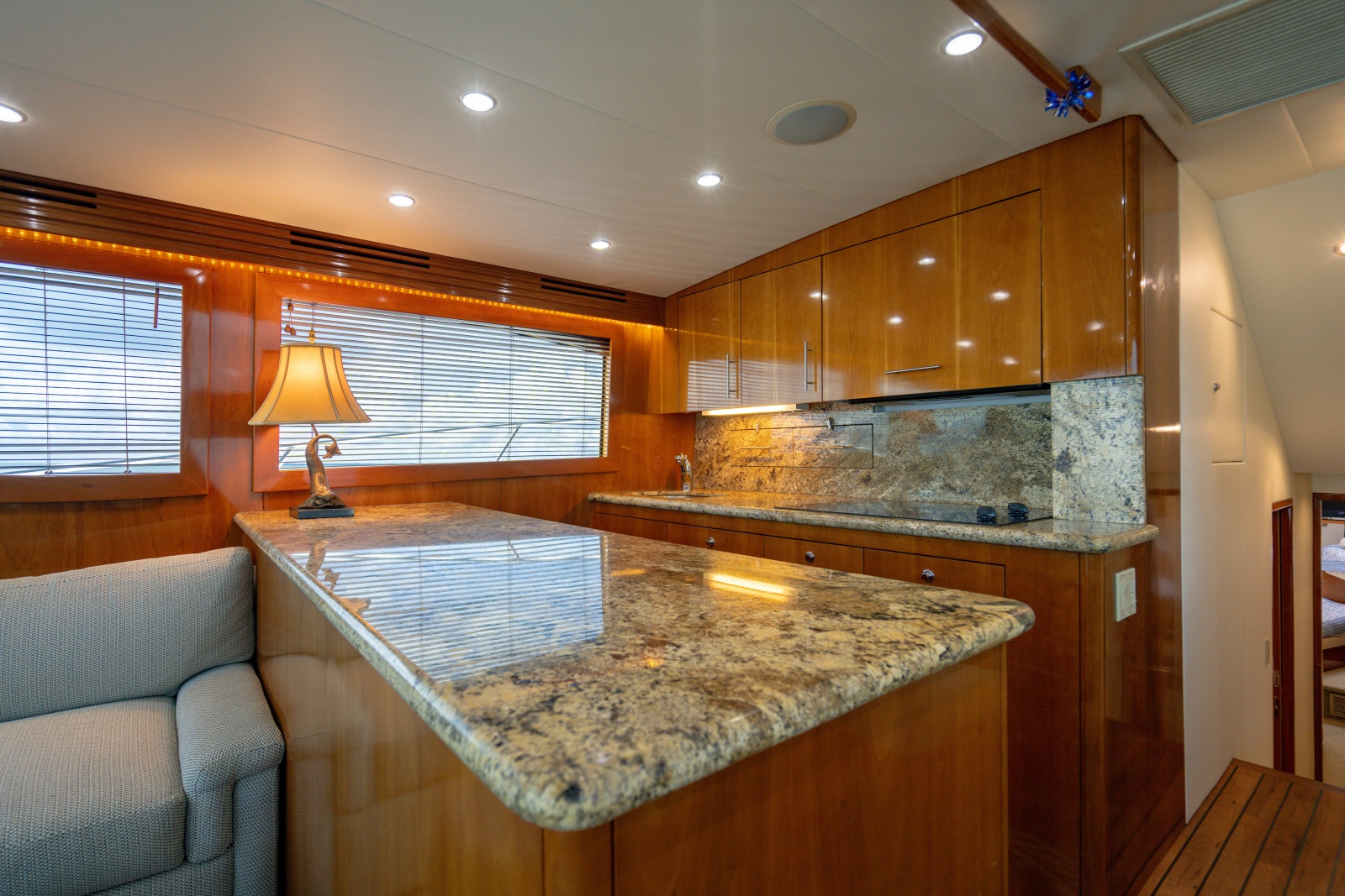 2004 Hatteras 54 Convertible — Knot So Fast