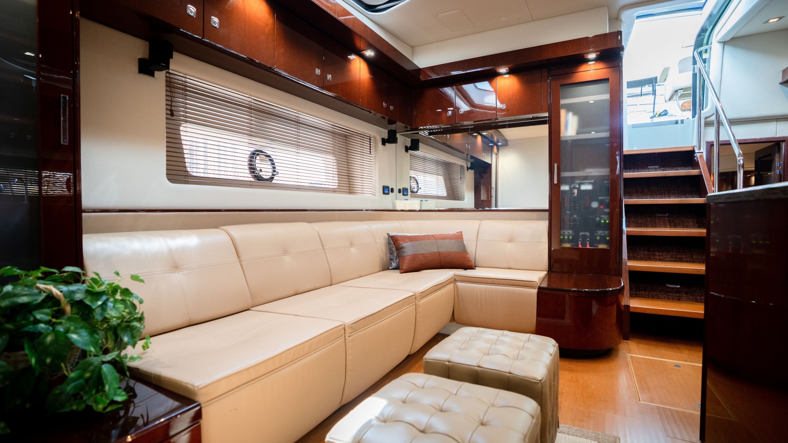 2012 Sea Ray 580 Sundancer