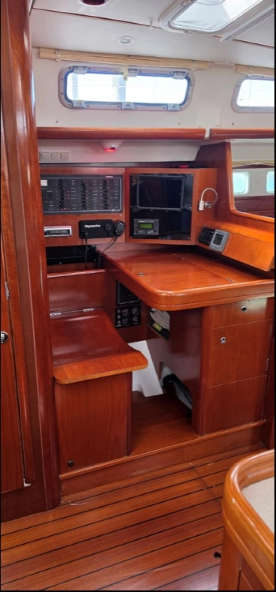 2005 Beneteau 