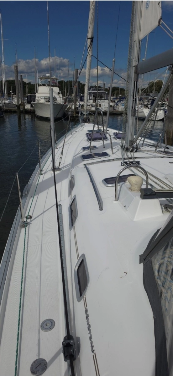 2005 Beneteau 