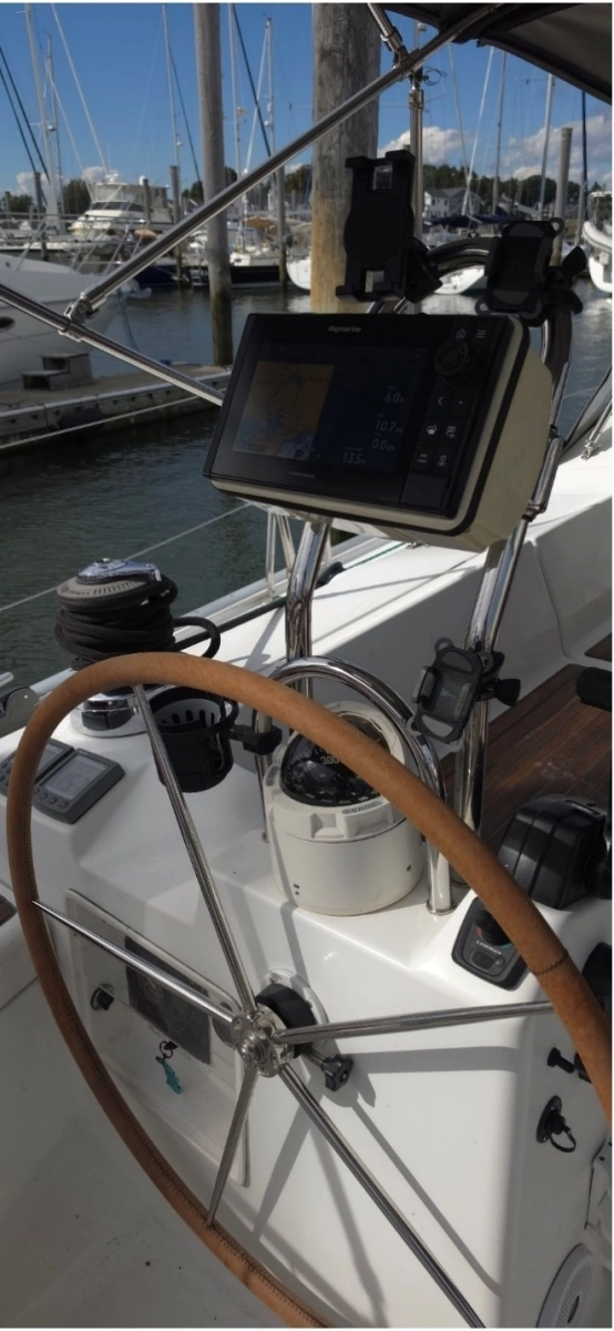 2005 Beneteau 