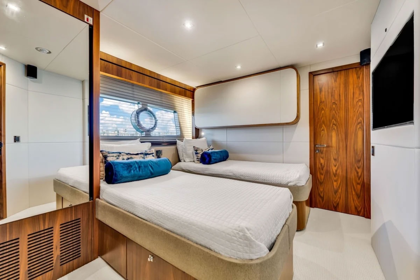 2015 Sunseeker 96