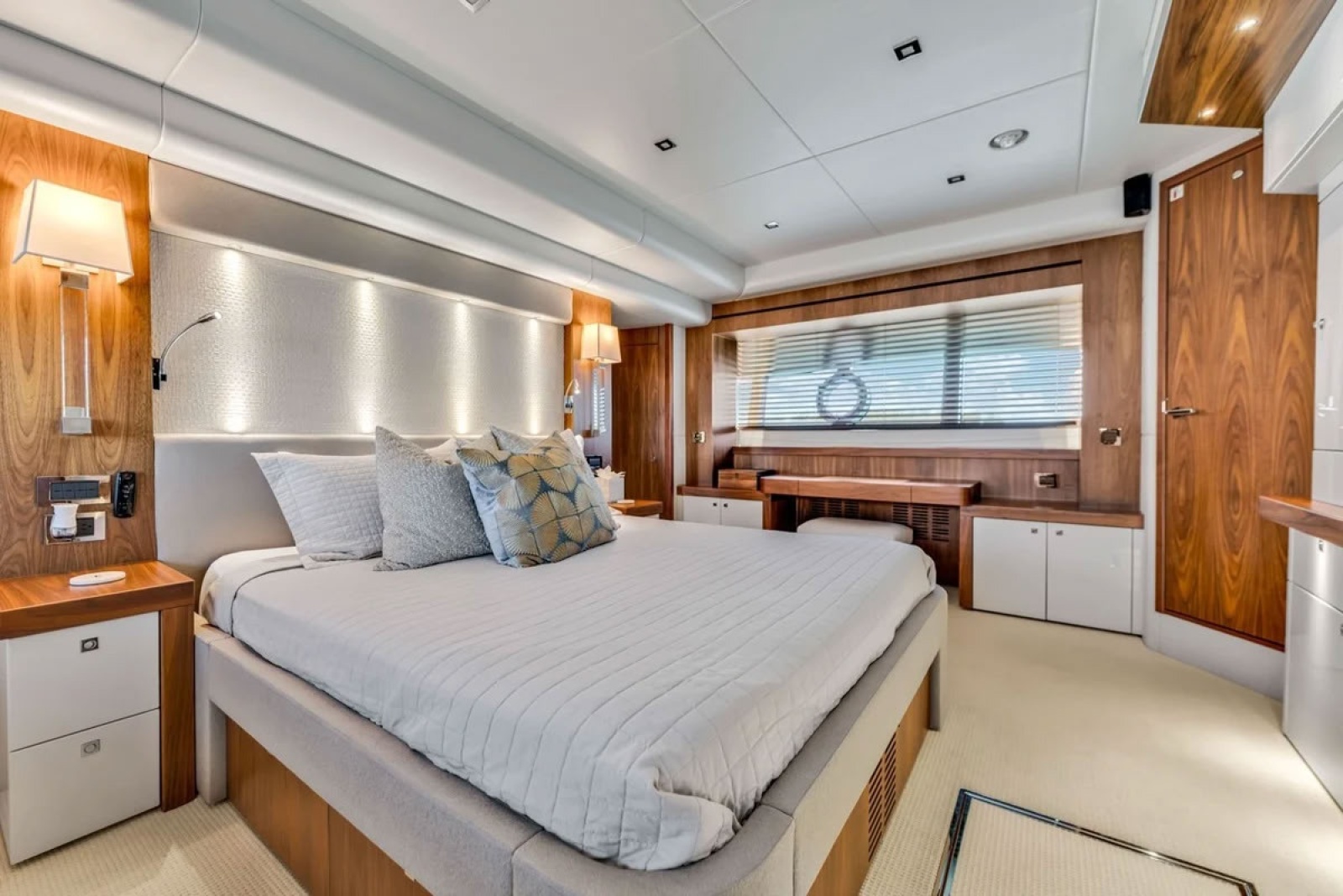 2015 Sunseeker 96