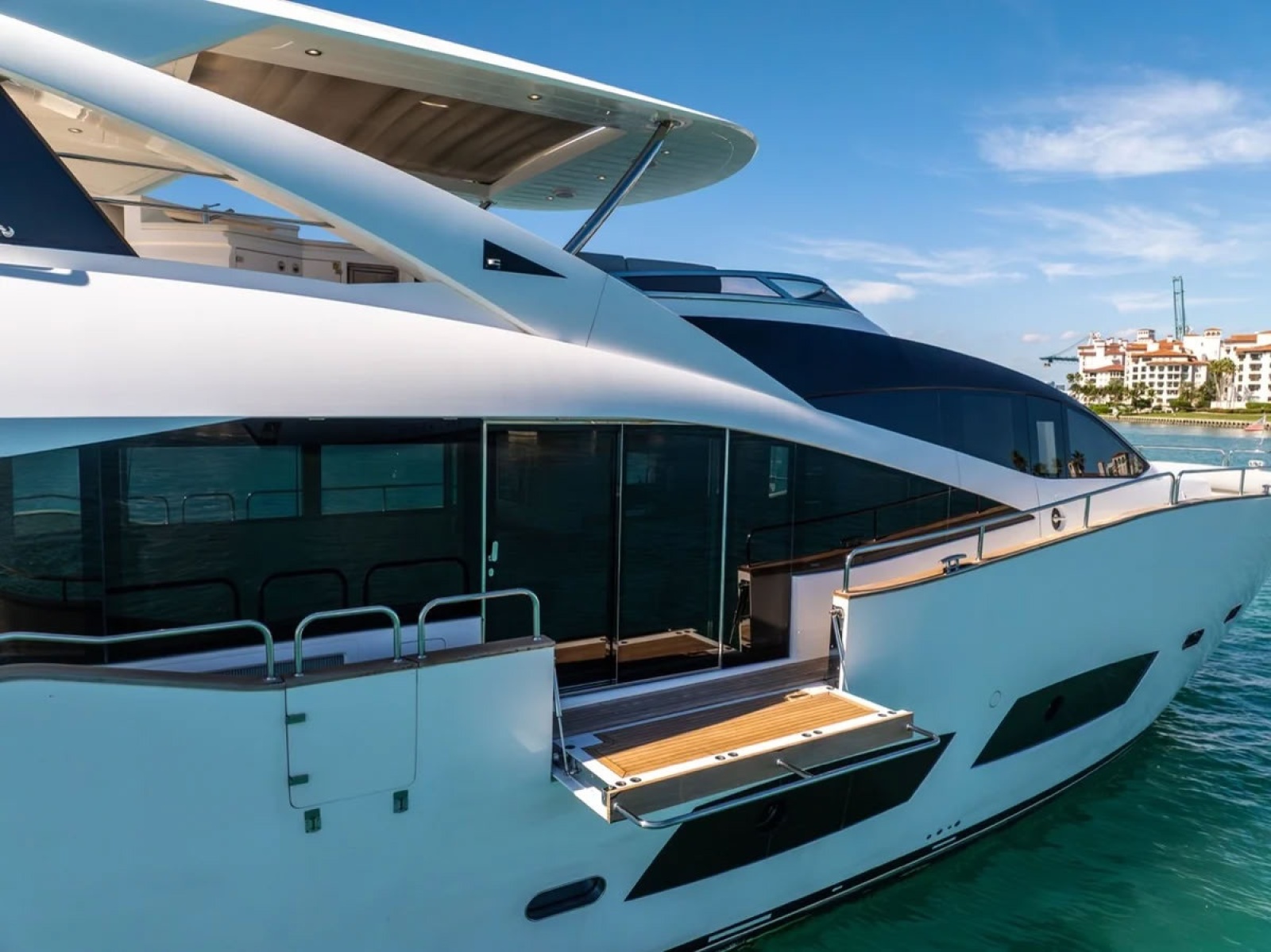 2015 Sunseeker 96