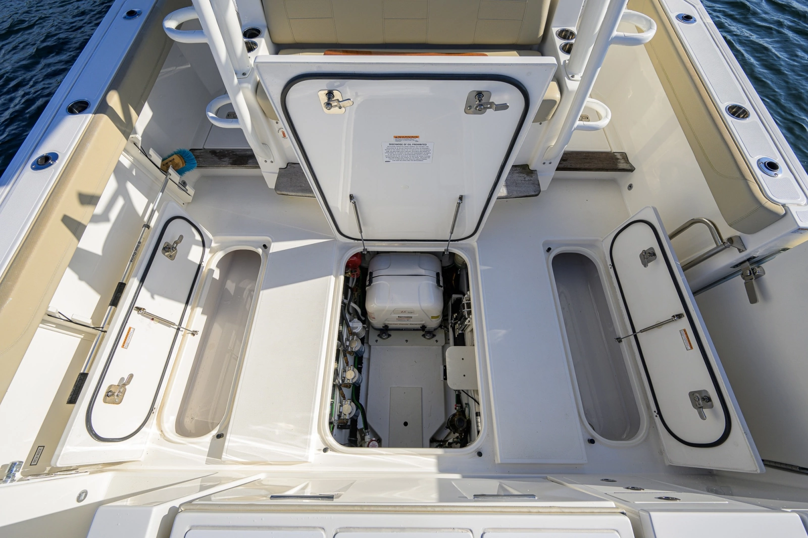 2020 Pursuit S 368 Sport