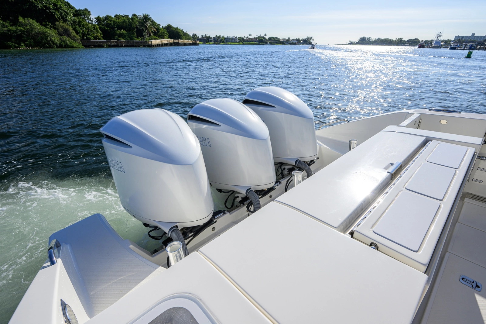 2020 Pursuit S 368 Sport