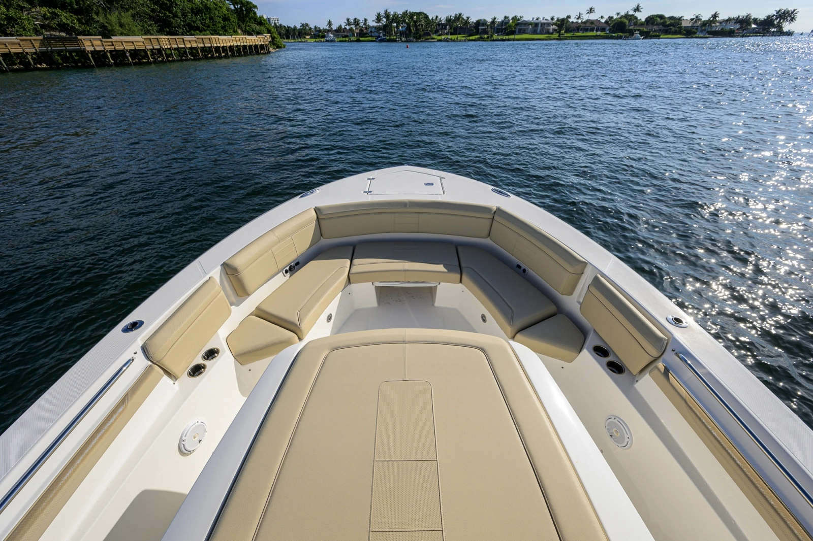 2020 Pursuit S 368 Sport