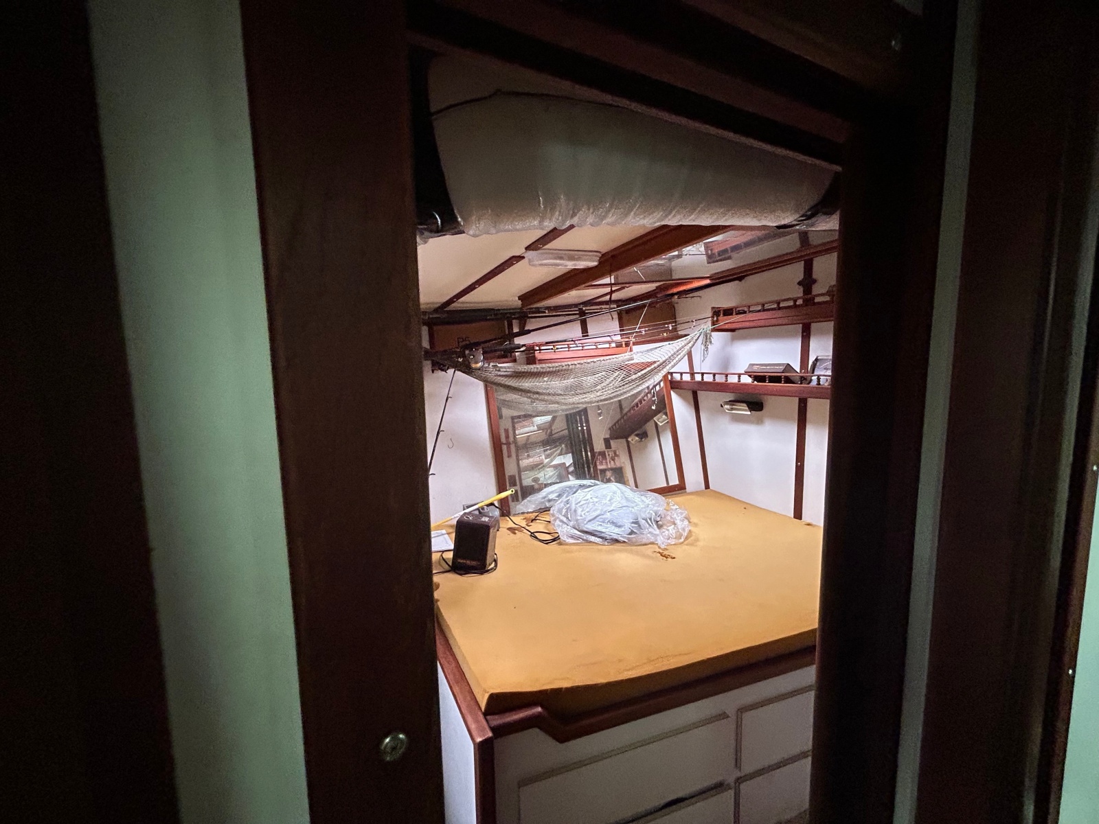 1990 Custom 57 Fishing — Viking Freedom