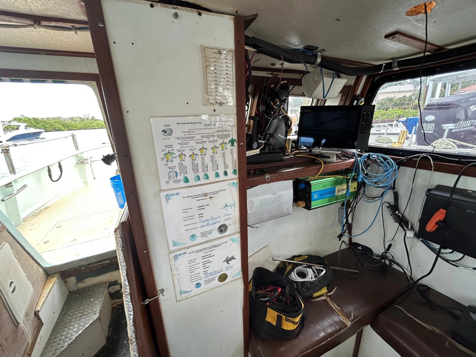 1990 Custom 57 Fishing