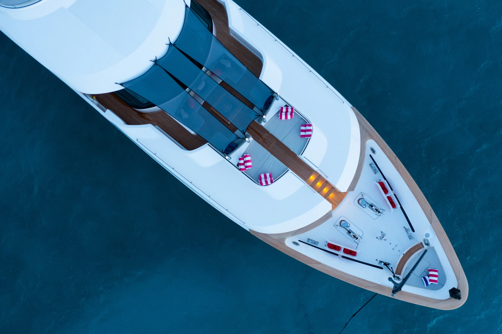 2000 Trinity Yachts 