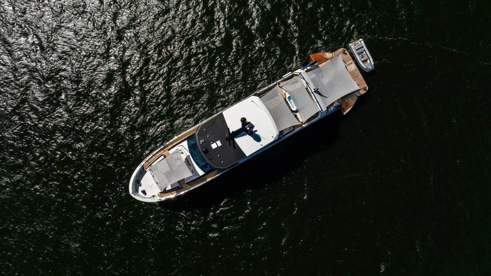 2023 Ocean Alexander 32 Explorer