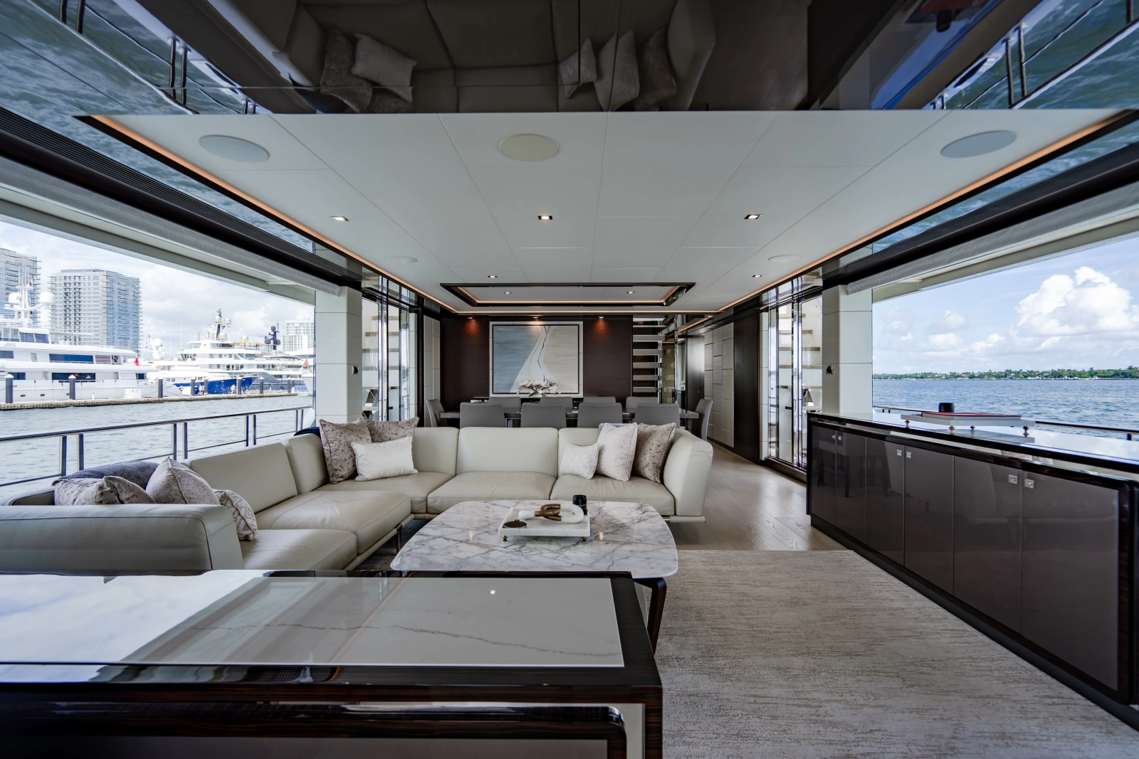 2023 Ocean Alexander 32 Explorer