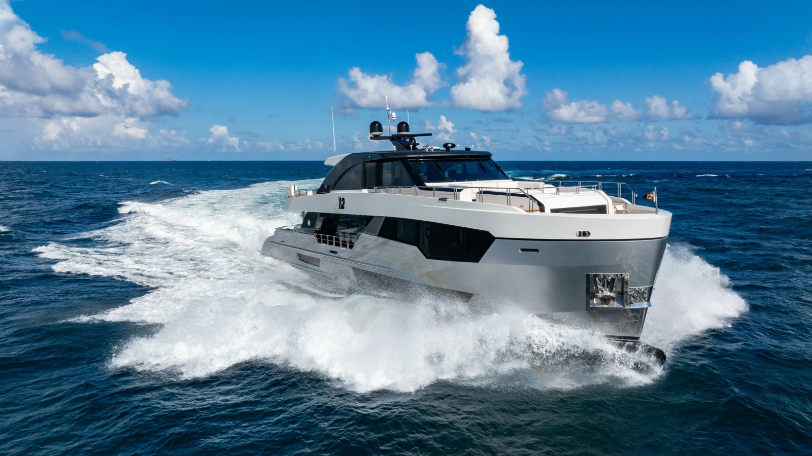 2023 Ocean Alexander 32 Explorer