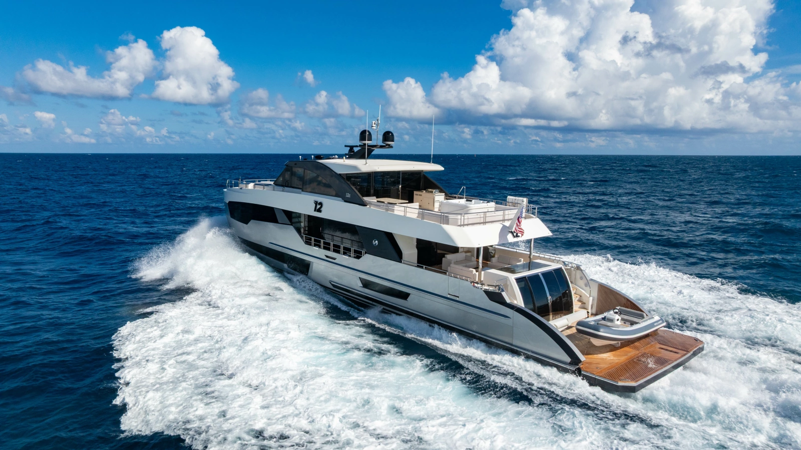 2023 Ocean Alexander 32 Explorer