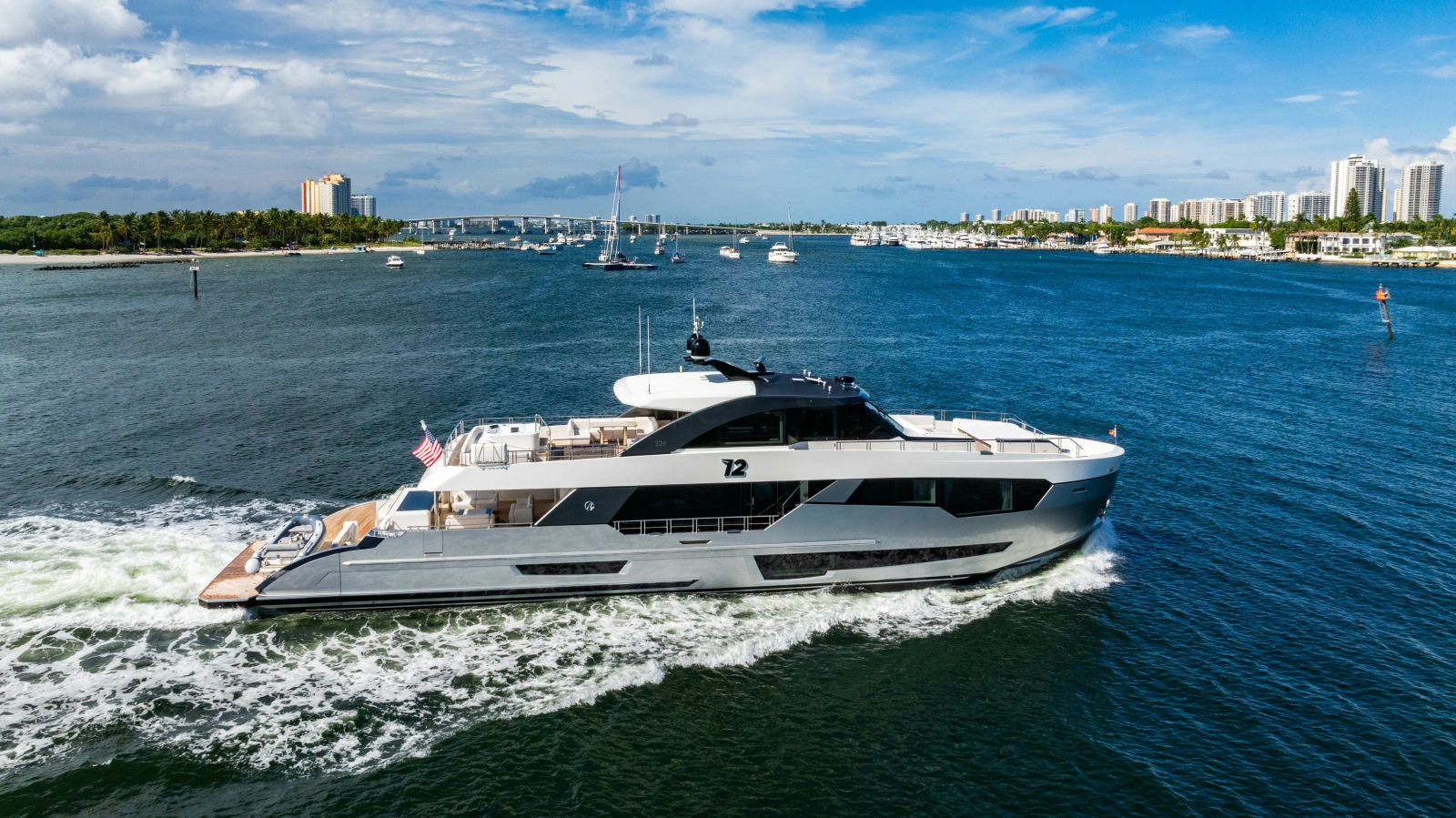 2023 Ocean Alexander 32 Explorer