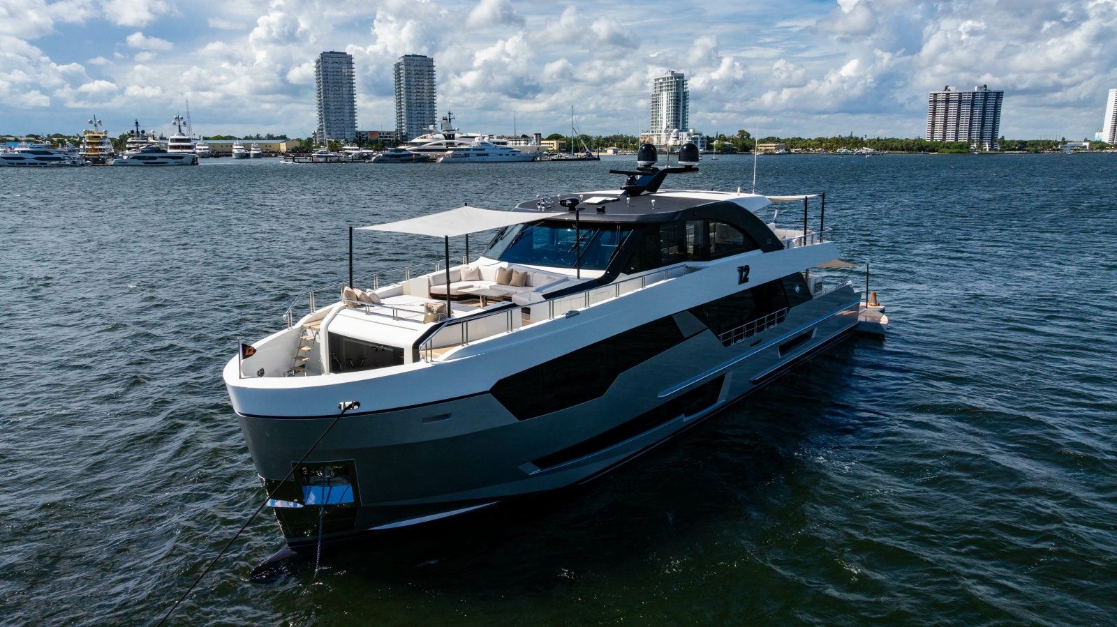 2023 Ocean Alexander 32 Explorer