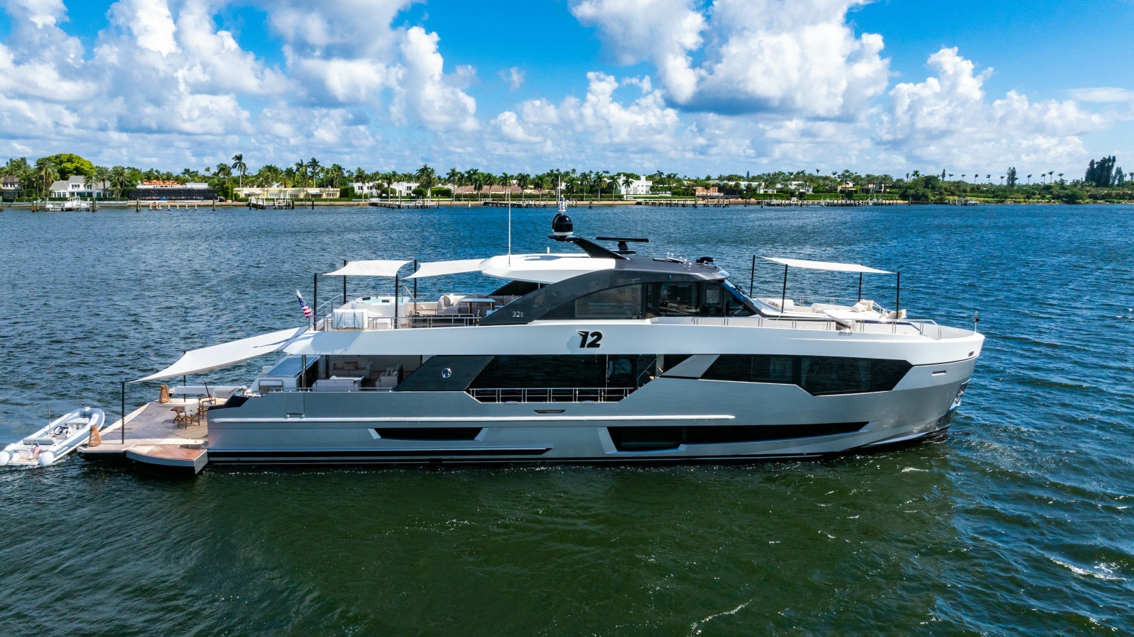 2023 Ocean Alexander 32 Explorer