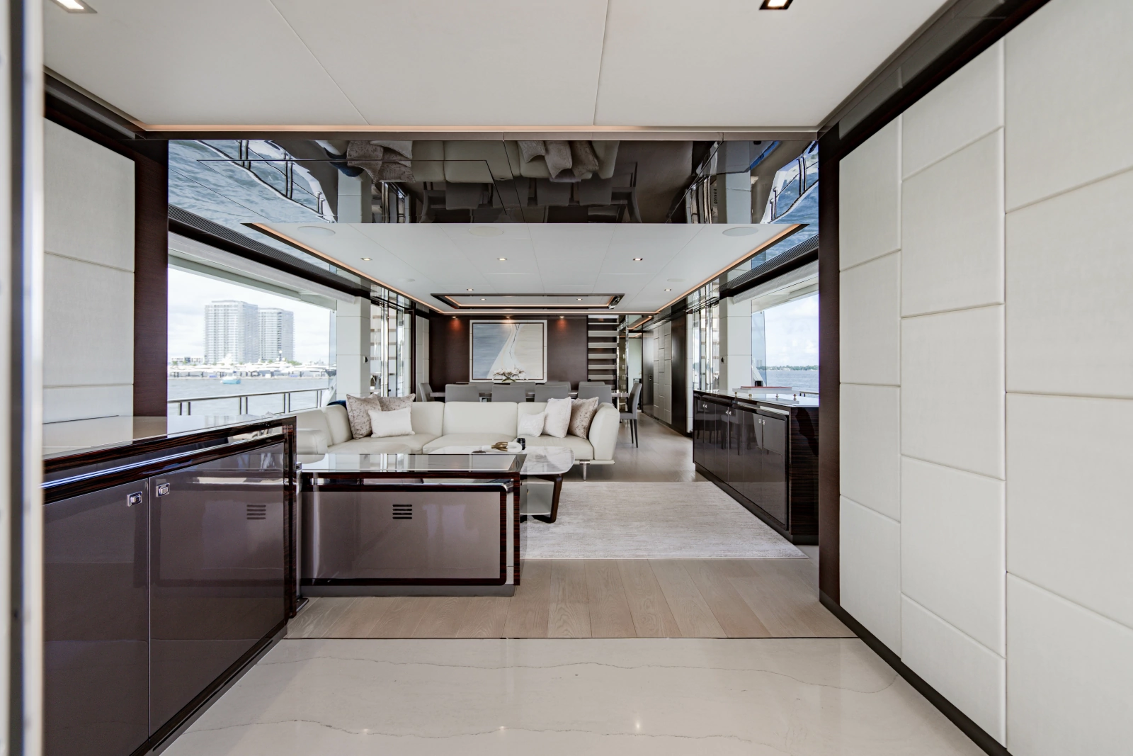 2023 Ocean Alexander 32 Explorer