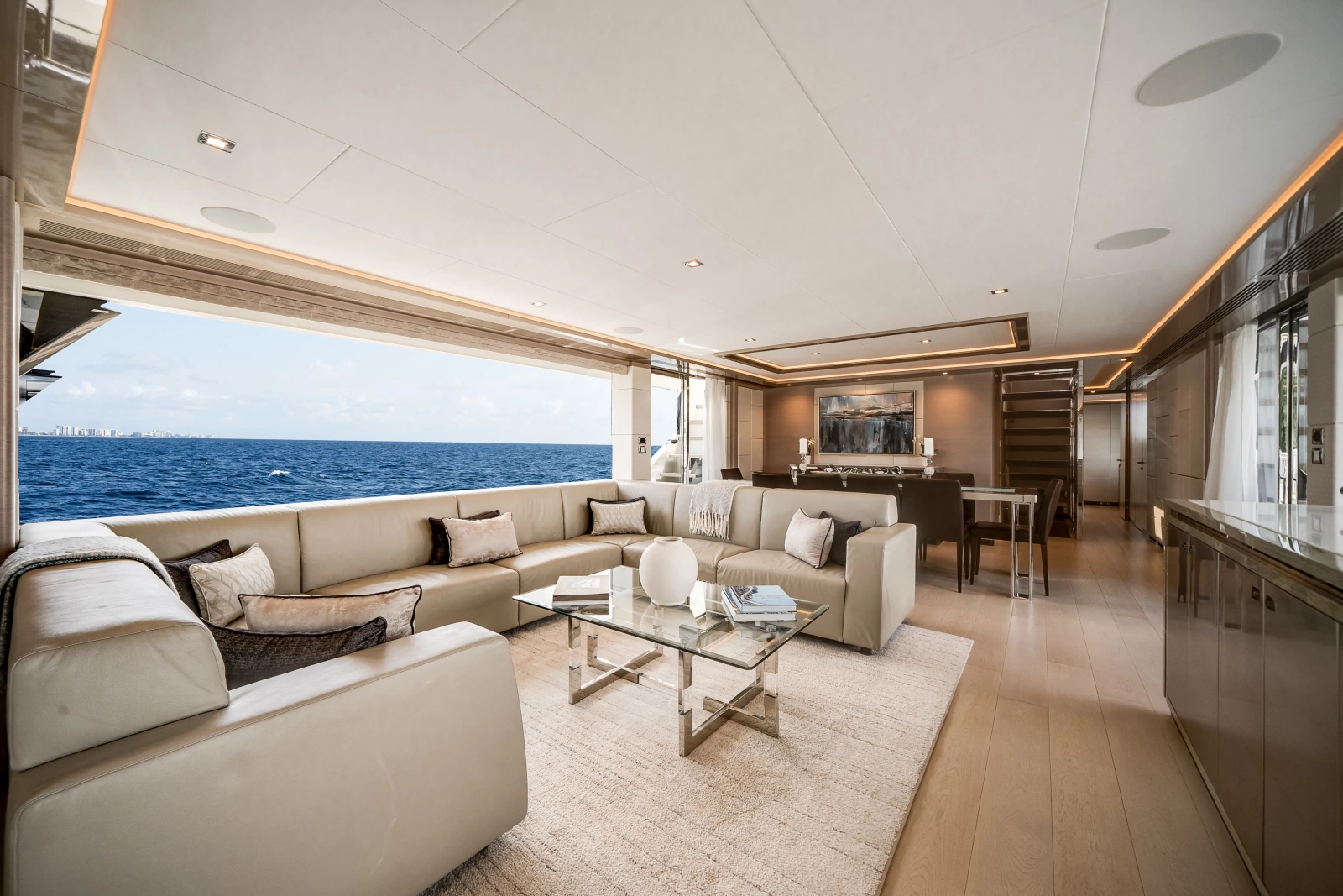 2024 Ocean Alexander 30R