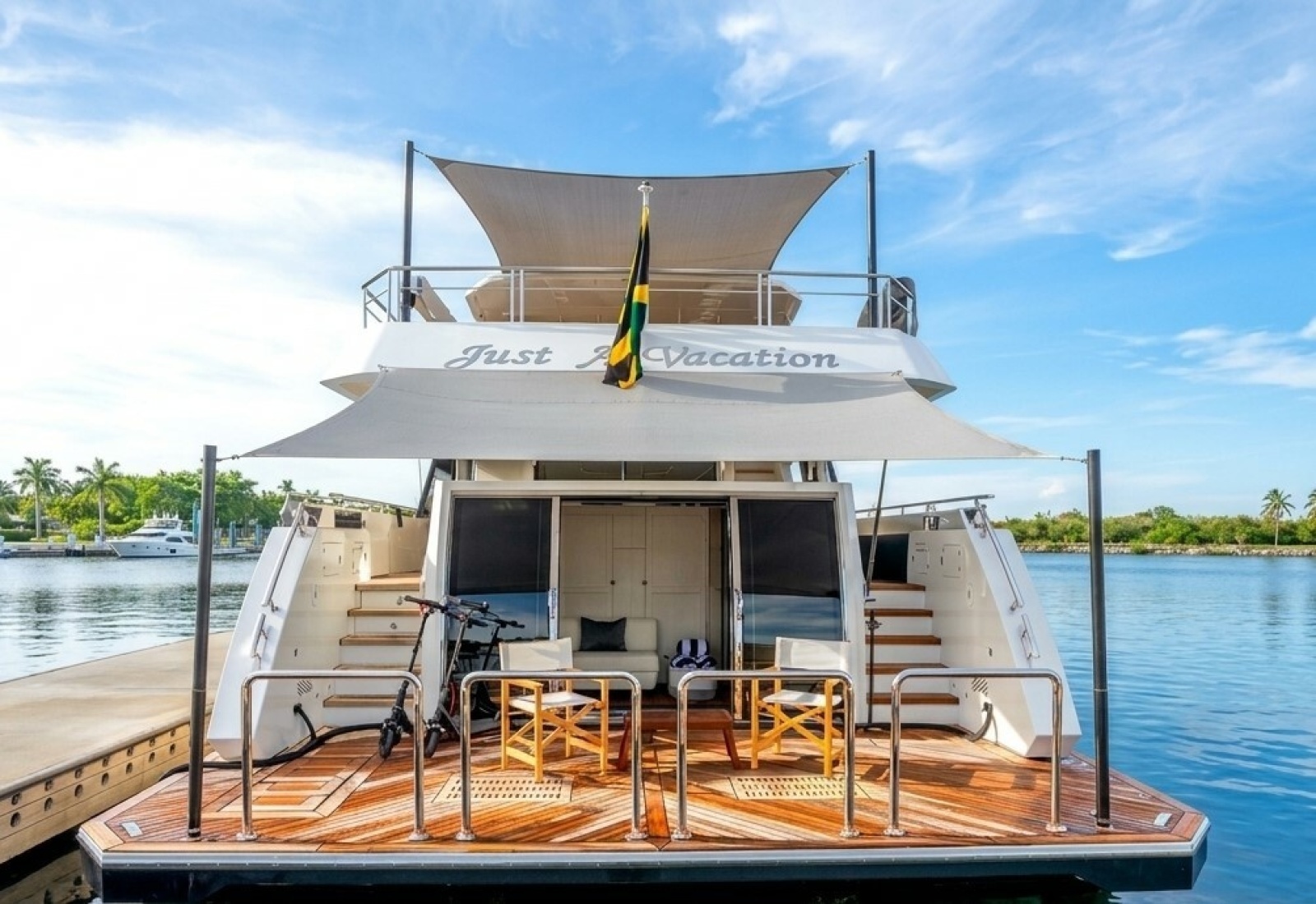 2024 Ocean Alexander 30R