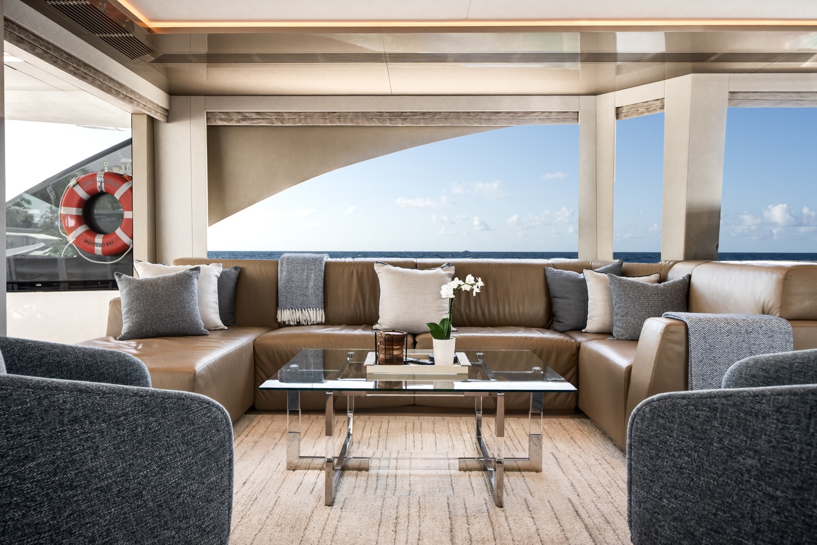 2024 Ocean Alexander 30R