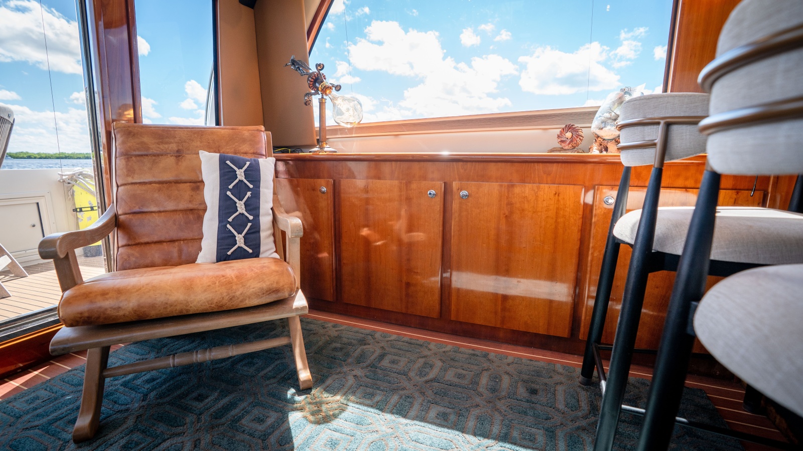 2008 Navigator 5100 Motor Yacht — BEAUCOUP