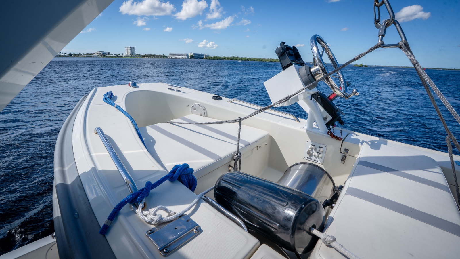 2008 Navigator 5100 Motor Yacht — BEAUCOUP