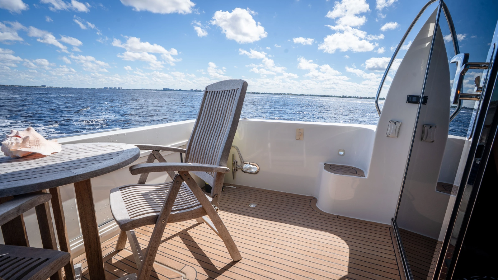2008 Navigator 5100 Motor Yacht