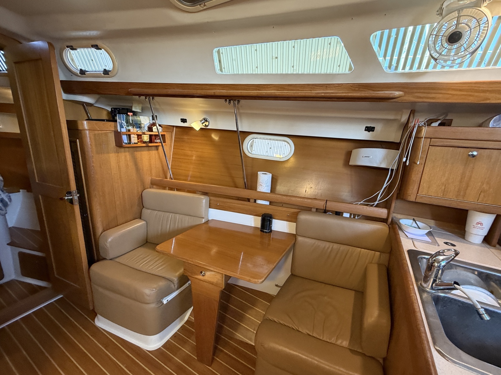 2003 Catalina 350