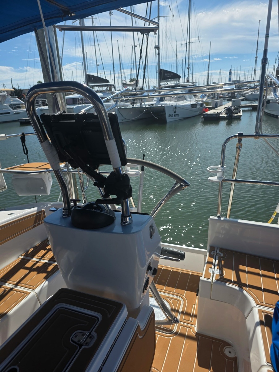2003 Catalina 350