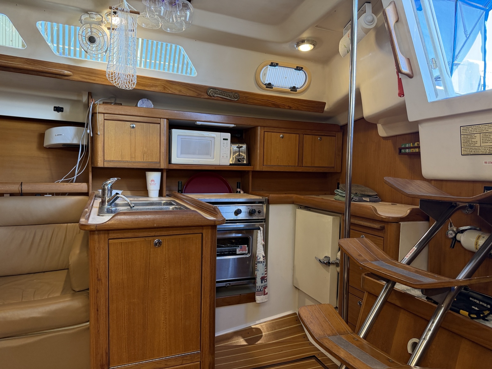 2003 Catalina 350