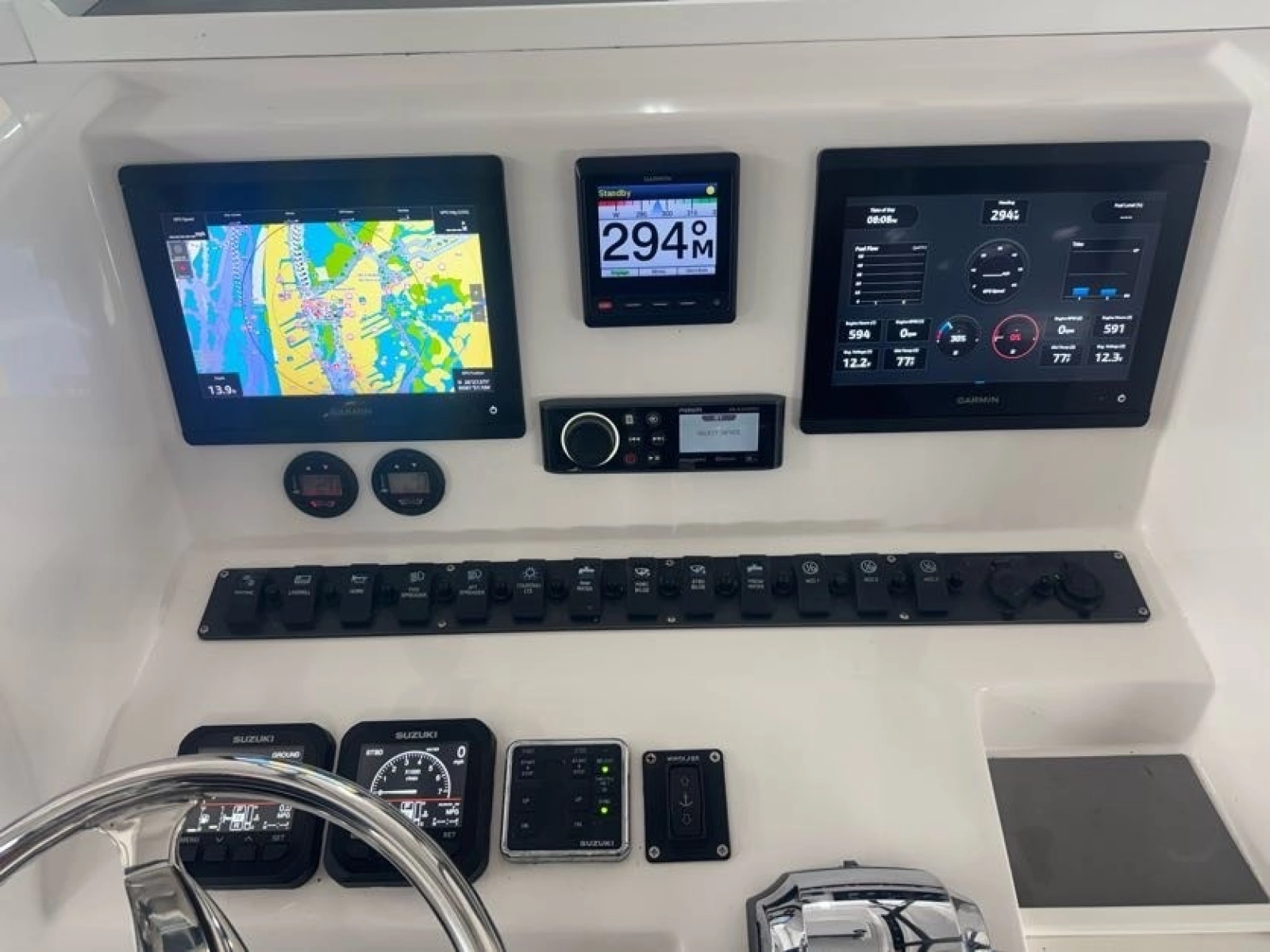 2020 Twin Vee 26 Viva SE