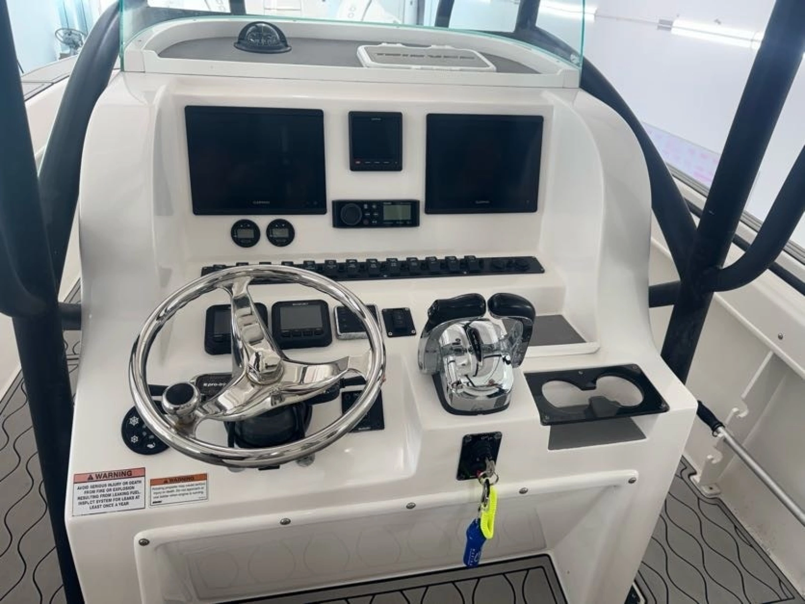 2020 Twin Vee 26 Viva SE
