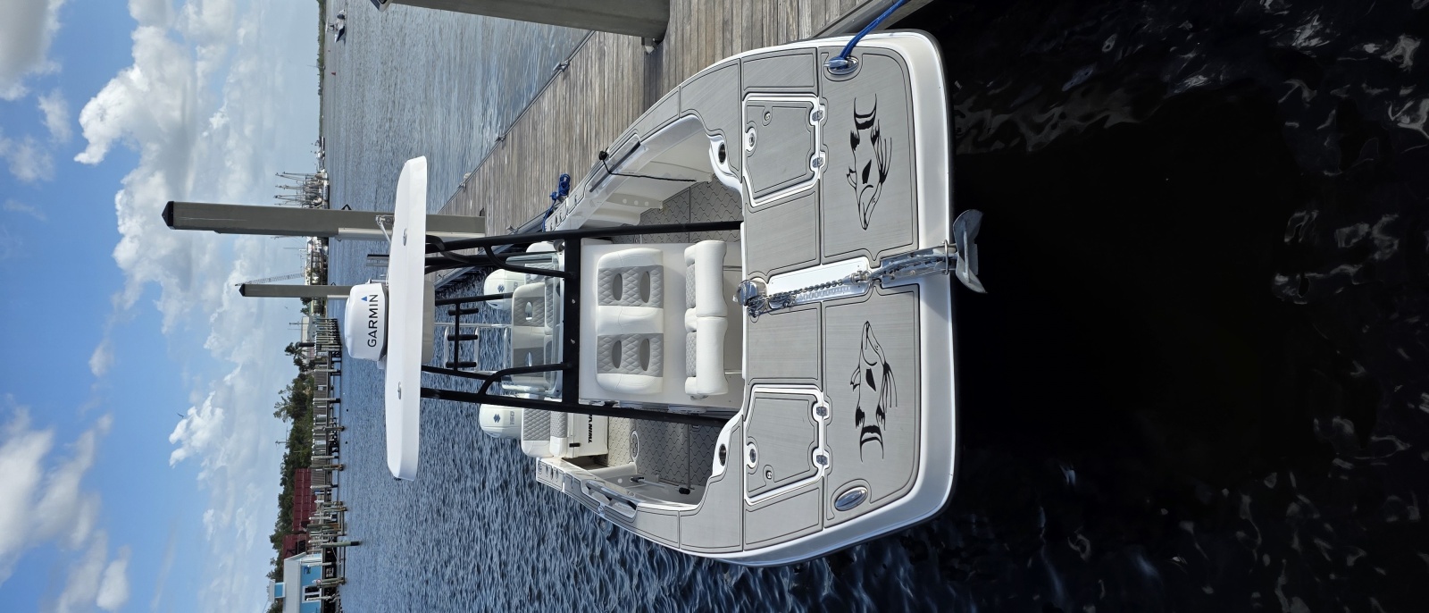 2020 Twin Vee 26 Viva SE
