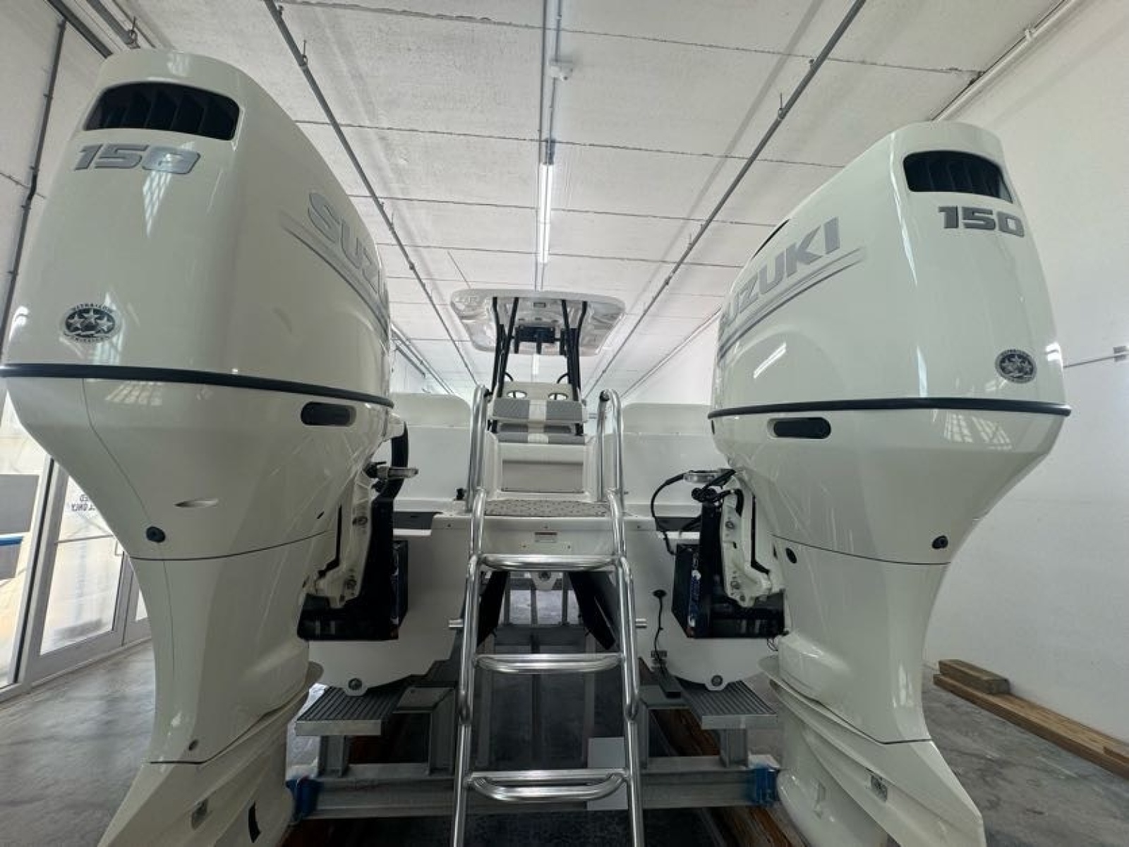 2020 Twin Vee 26 Viva SE